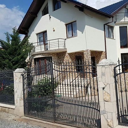 Bigcitty Rooms Клуж-Напока Экстерьер фото