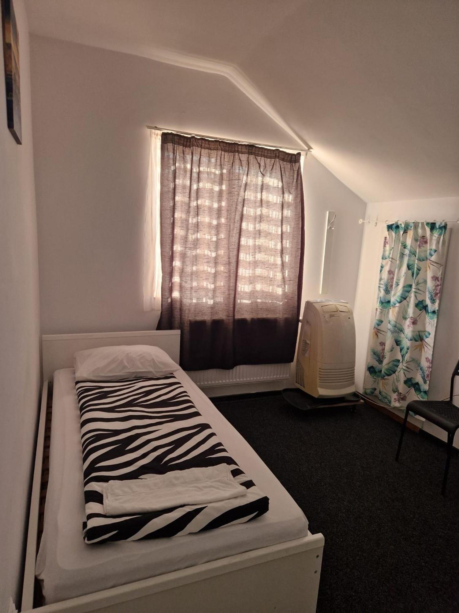 Bigcitty Rooms Клуж-Напока Экстерьер фото